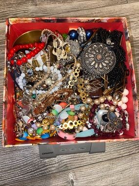 Repair Crafting recycle Jewelry 4 lbs Plus